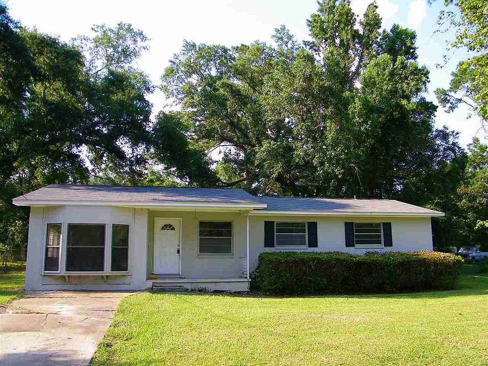 1st image of 2612 Rippee Rd