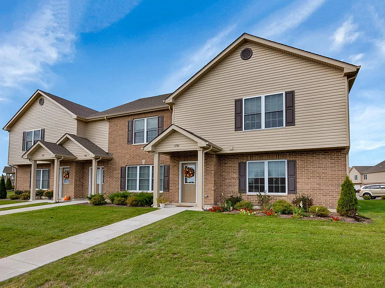 The Villas of Patriot Estates - Townhomes for Rent — Photo 3