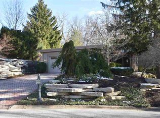 2209 Linda Vista Ct, Rockford, IL 61107