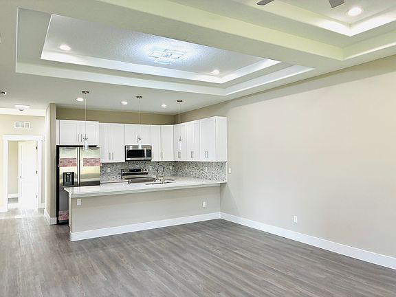 5th image of 24 Emmons Ln #A