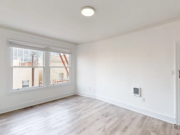 727 Ellis St #309 — Photo 3