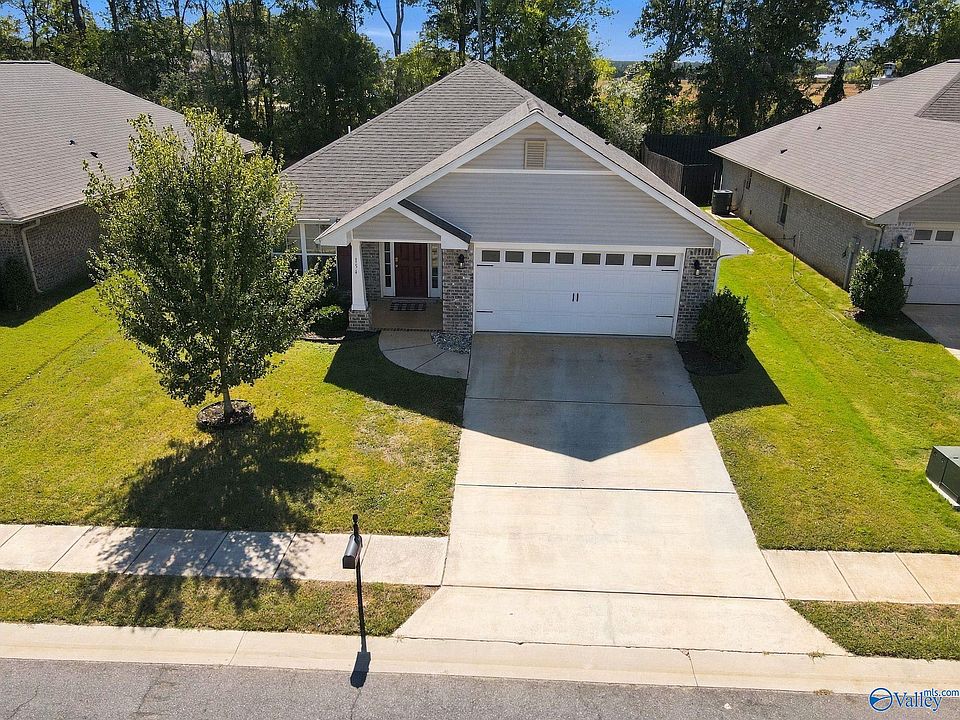 1st image of 154 Abercorn Dr