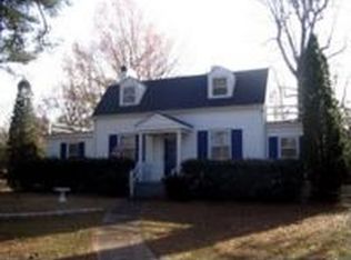 5825 Adler Rd, Richmond, VA 23224