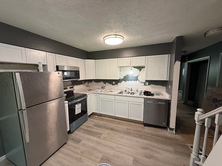101 Ventura Ave #9 — Photo 8