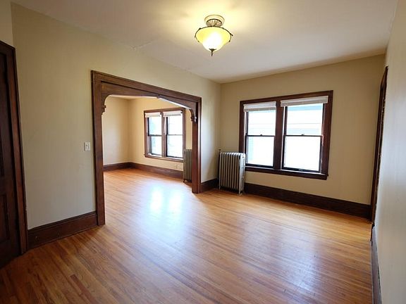 3rd image of 3200 Fremont Ave S #2c5gz1ys1