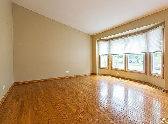 2nd image of 2708 Briarwood Ct