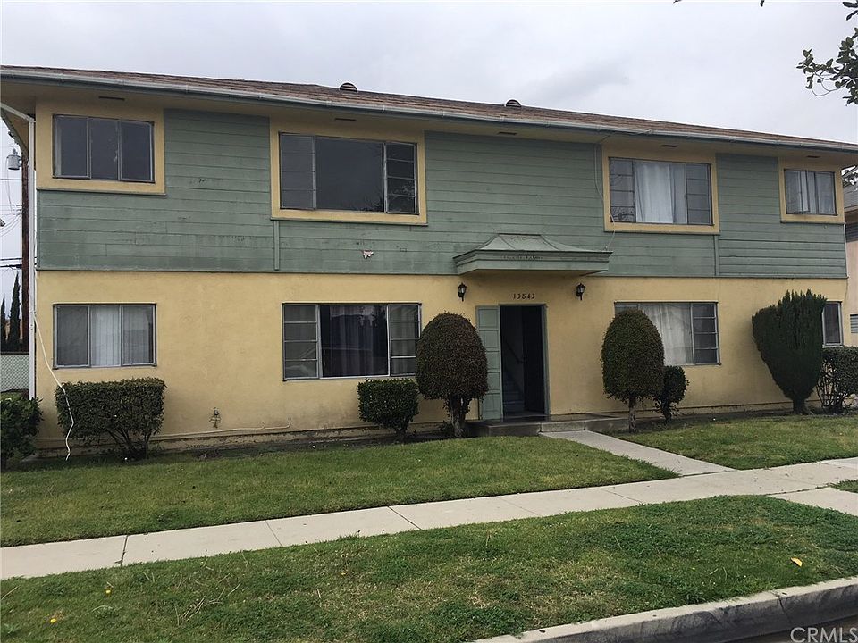 1st image of 13843 Woodruff Ave