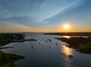 112 Avondale Rd, Westerly, RI 02891