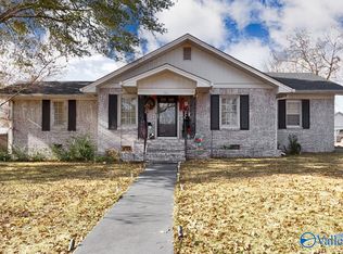 1511 10th Ave SE, Decatur, AL 35601