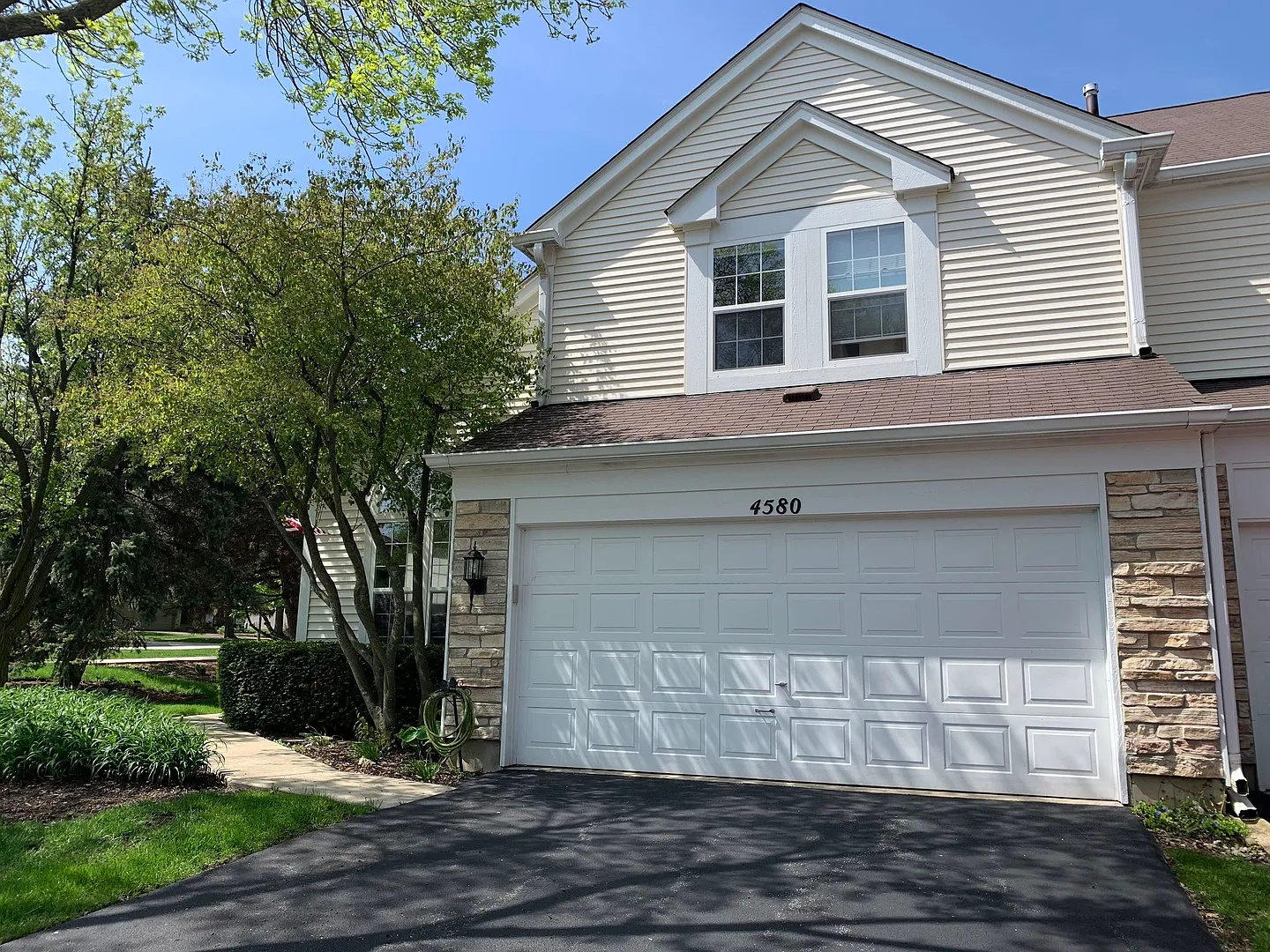 4580 Jade Ln photo 1