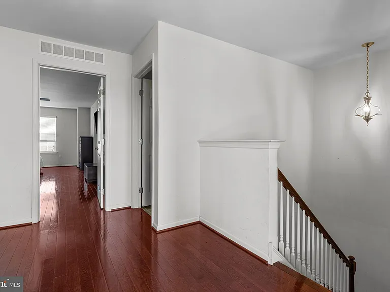 2109 Hayward Ave — Photo 25