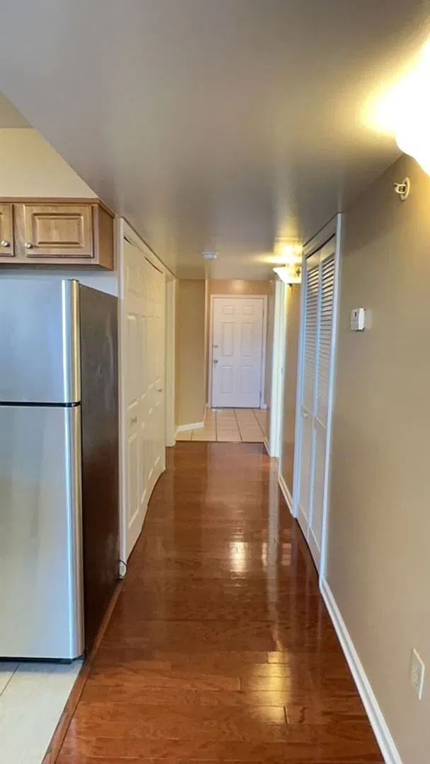 Great top floor unit for $3375 month! Lease includes TWO assigned parking spaces! Sign now, move ... — Photo 4