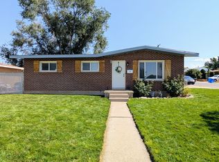 1608 N 300 W, Sunset, UT 84015