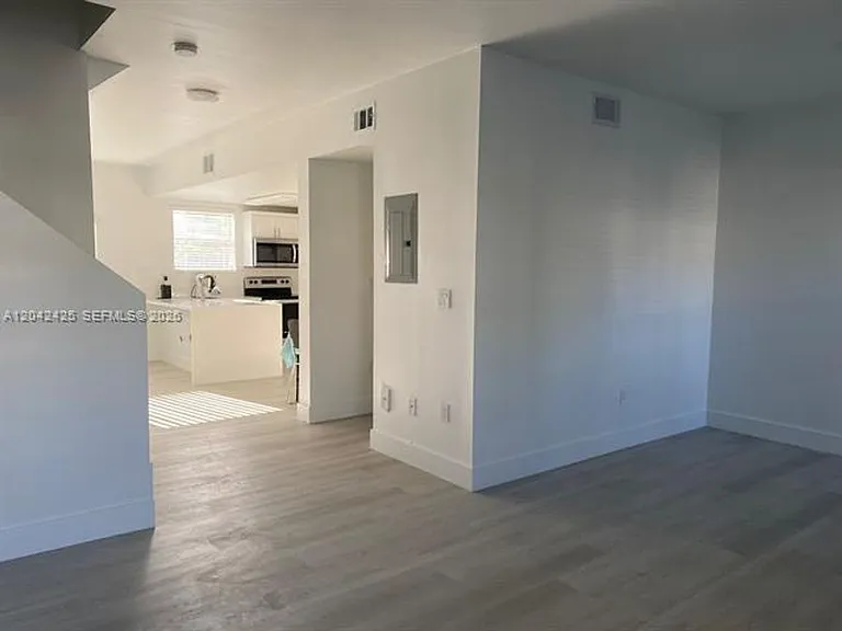 5245 NW 112th Ave #Townhouse 8 — Photo 14