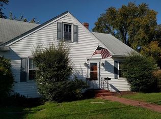 203 Seymour Ave, Saint Michaels, MD 21663