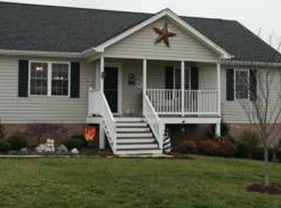 509 Russell Springs Dr, Lynchburg, VA 24501
