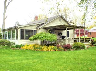 520 Parkway Dr, Saint Marys, OH 45885