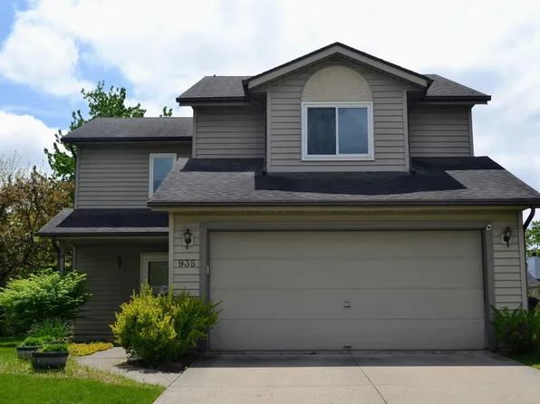 935 Fox Orchard Run, Fort Wayne, IN 46825