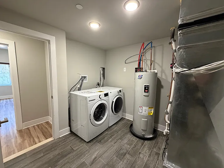 1636 Cambridge St #1 — Photo 22
