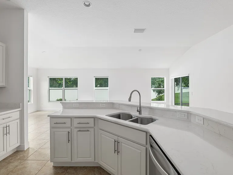 10397 Silver Maple Ave — Photo 23