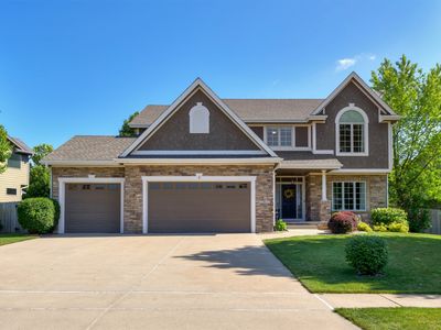 15915 Ridgemont Dr, Urbandale, IA, 50323