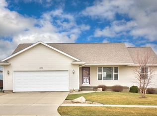 1970 49th St, Marion, IA 52302