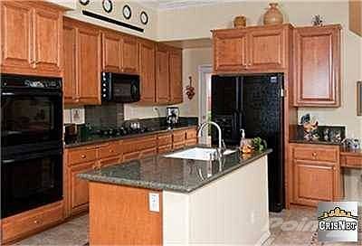 4th image of 2936 Eagles Claw Ave