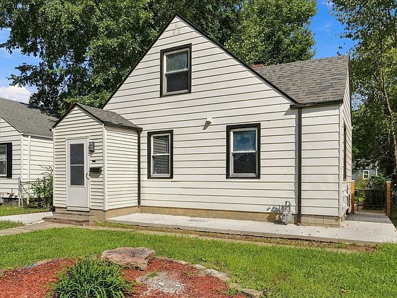 2nd image of 4023 Lillie St