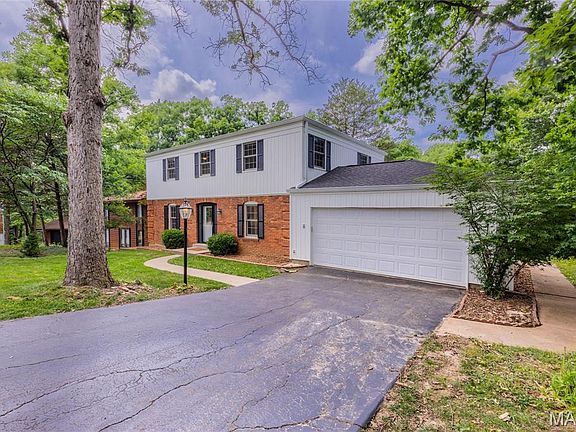 4th image of 1481 Royal Springs Dr