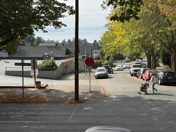 5038 California Ave SW, Seattle, WA