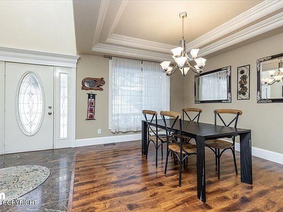 4th image of 20526 Williamsburg Dr
