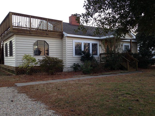 1st image of 15164 Russell Dr