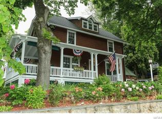 18 Thorne Ave, Mount Kisco, NY 10549