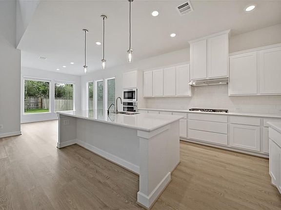 4th image of 23 Perennial Canyon Dr