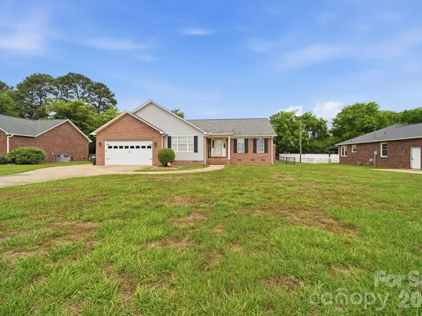 348 Palmer Cir, Rockwell, NC 28138