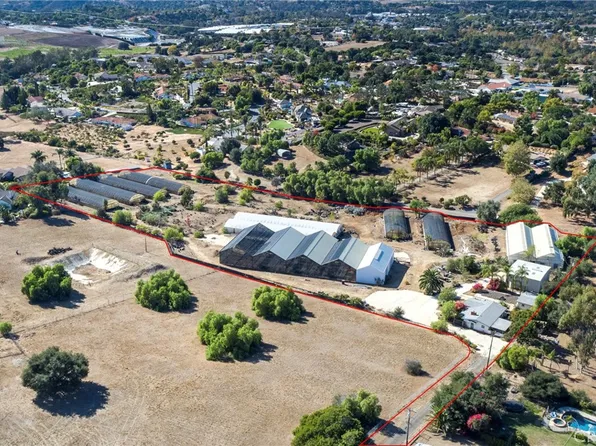 1881 Fuerte St, Fallbrook, CA 92028