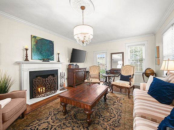 2nd image of 1719 Blouin Ave