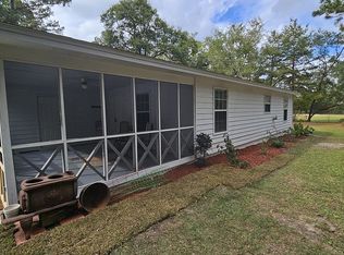 85 Tom White Ln, Crawfordville, FL 32327
