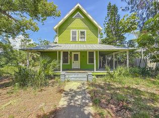 226 N Grosse Ave, Tarpon Springs, FL 34689