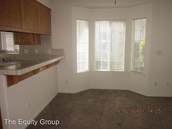 5th image of 748 Jana Way APT B