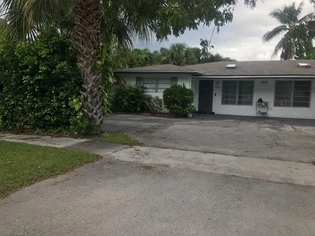 113 Palomino Cir — Photo 2