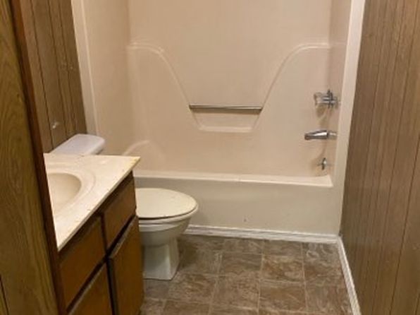 144 Lisa Ave #10