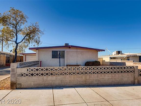 3rd image of 252 Hillcrest Dr