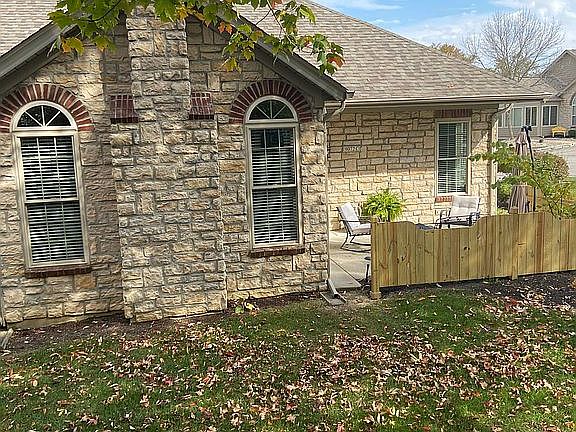 Exterior great room 