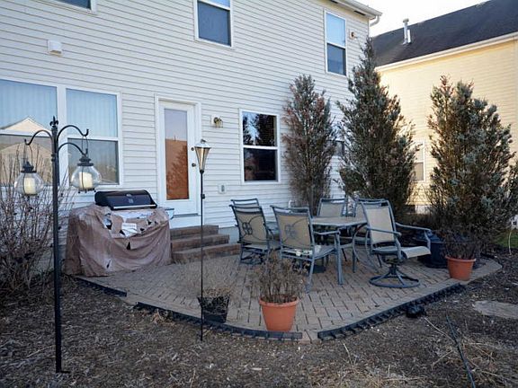 4th image of 1225 Payne Loop
