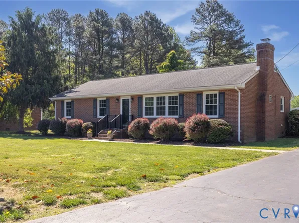12089 Sunset Dr, Ashland, VA 23005