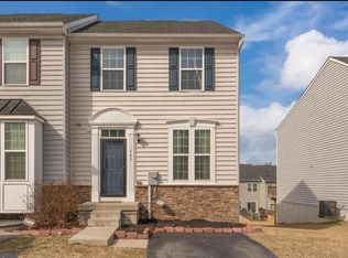 143 Norwood Dr, Falling Waters, WV 25419