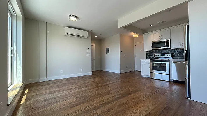 Rented by Doorway NYC, LLC | media 25