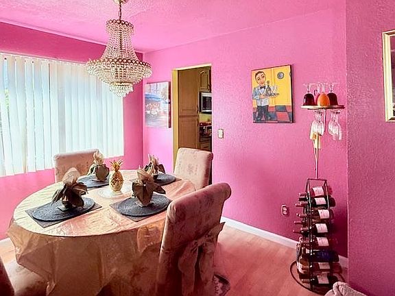5th image of 133 Meadowlark Way