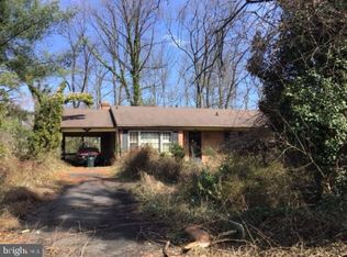 6432 Montrose St, Alexandria, VA 22312